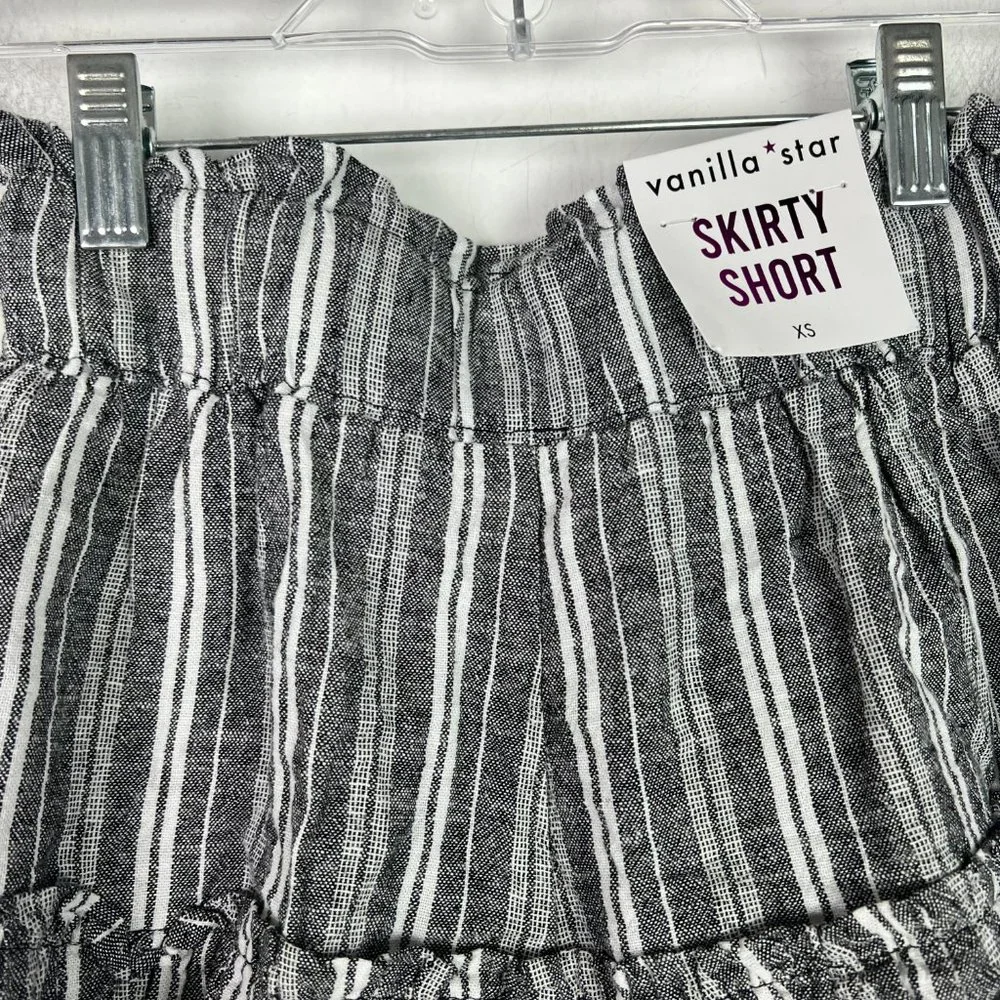 NWT Vanilla Star Striped Skirty Short High Rise Size XS X-Small NEW - Picture 10 of 13